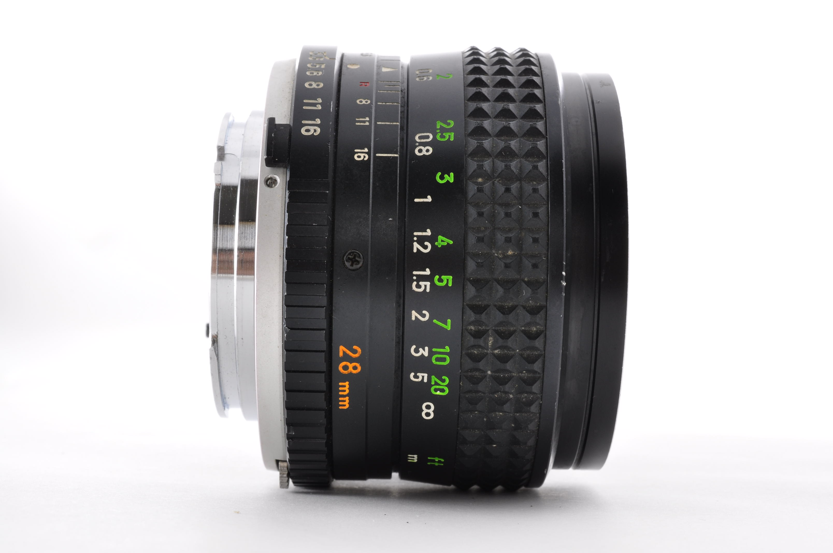 [EXC/Read] MINOLTA SRT 101 SLR 35mm Film Camera + MC W.ROKKOR-SG 28mm F3.5 Japan img16