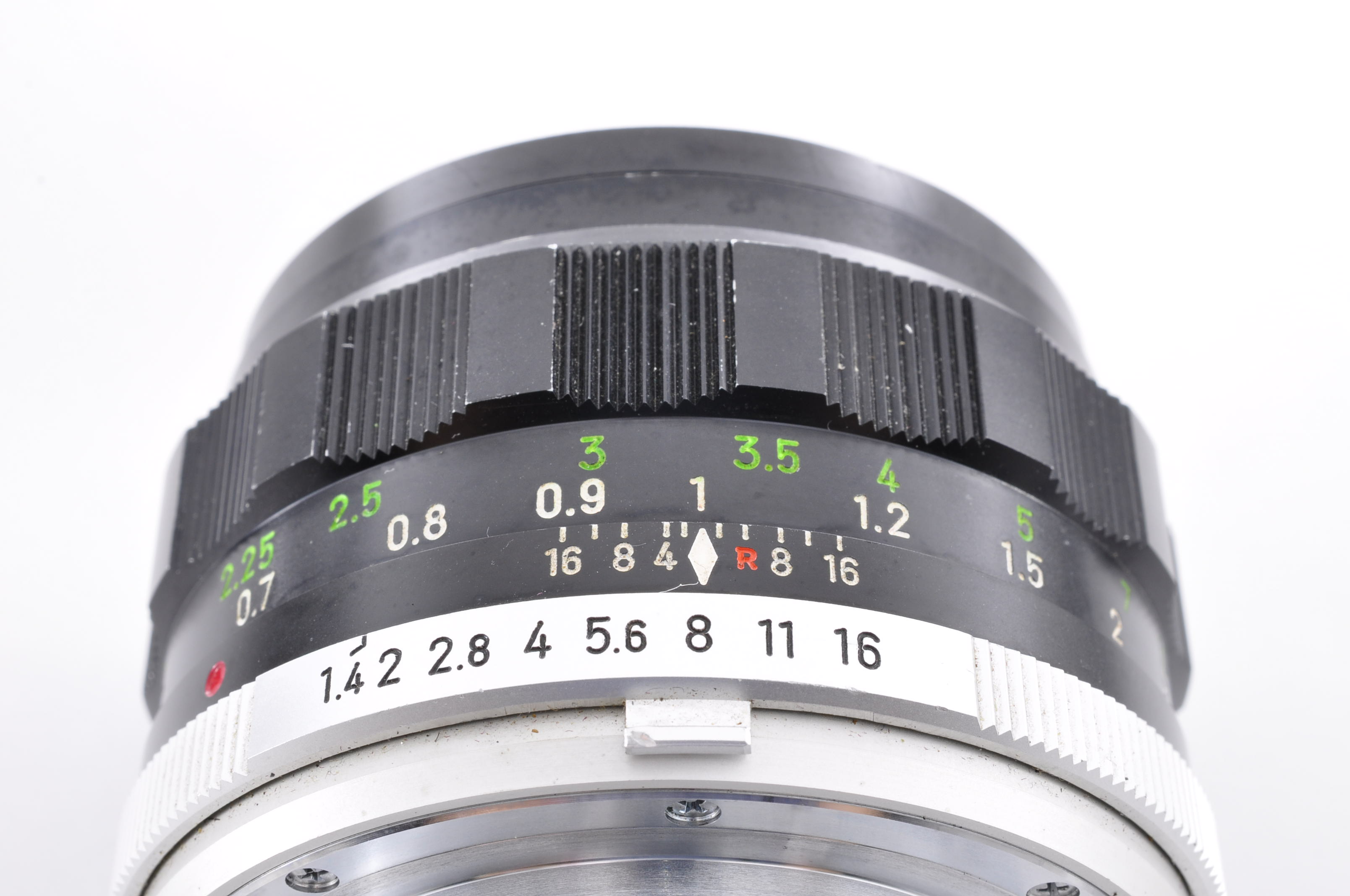 [Near Mint] MINOLTA MC ROKKOR-PF 58mm F1.4 Standard Lens w/Caps From Japan img11