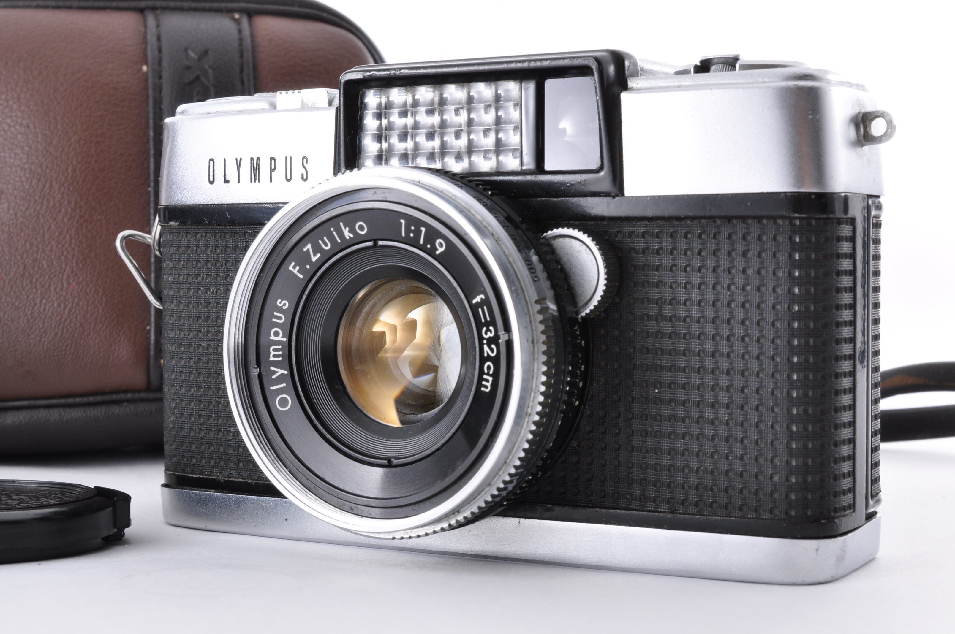 Olympus Pen-D Half Frame Camera Silver F.ZUIKO 32mm F/1.9 [Excellent] From Japan img01