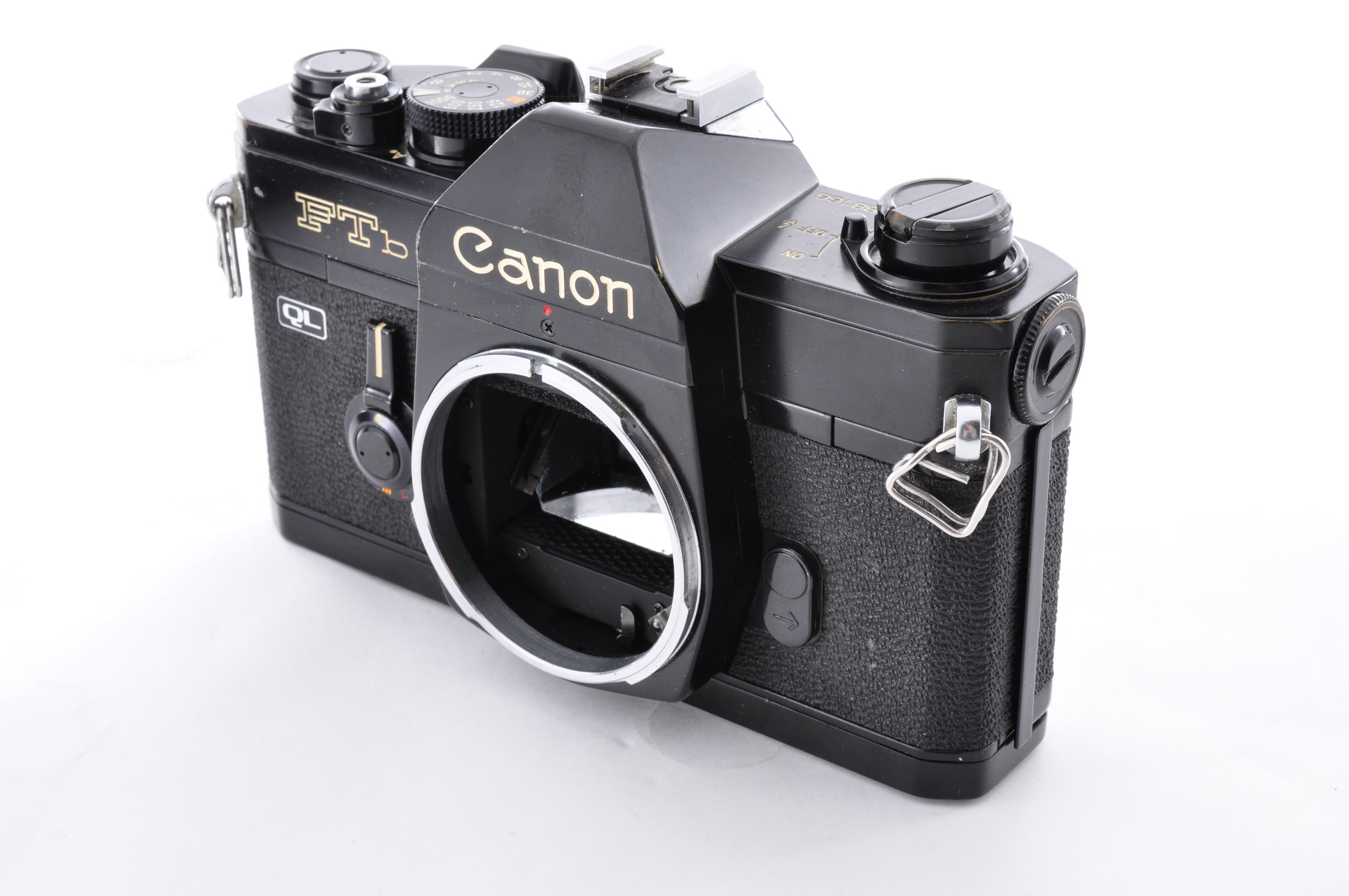 [Excellent] Canon FTb QL Black 35mm Film Camera + FD 135mm F/2.5 SC Lens Japan img02